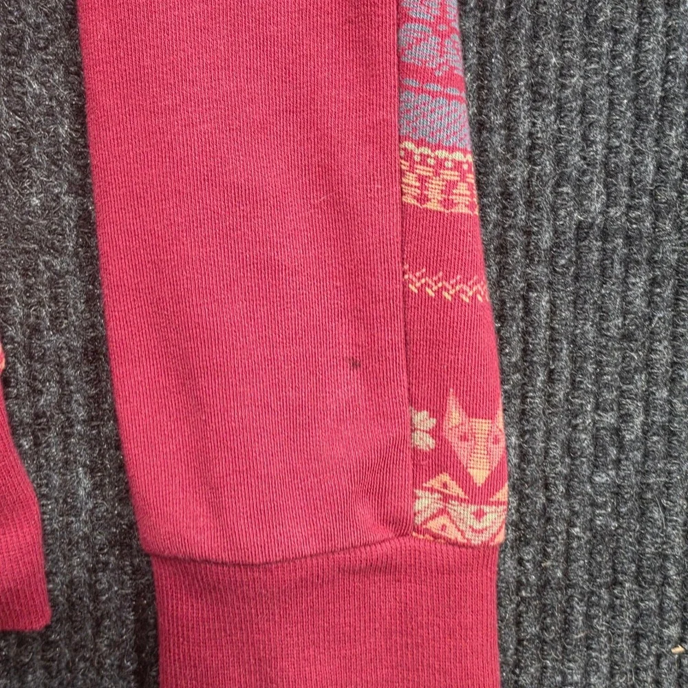 Bench Full Zip Sweatshirt Womens Small Burgundy Good Fair Isle Fox Logo Pockets